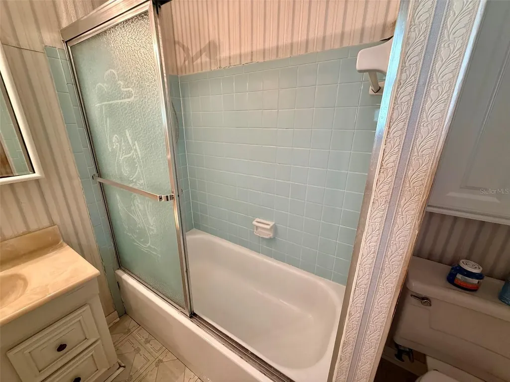 11215 Russell Drive Seffner FL 33584
