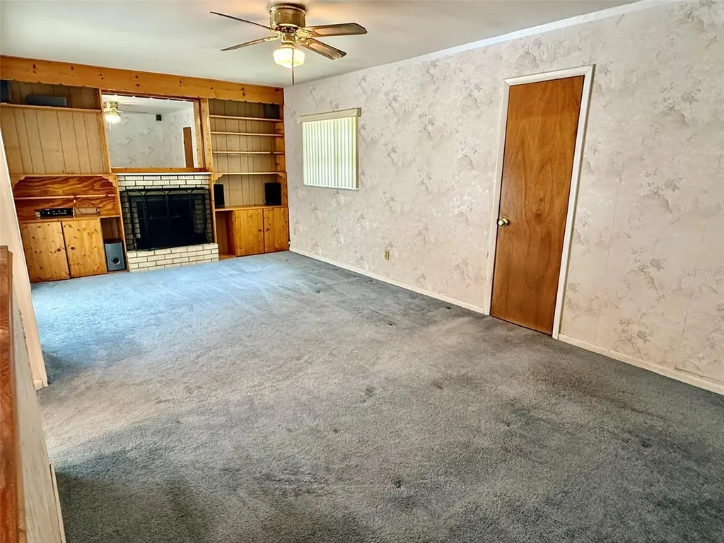 11215 Russell Drive Seffner FL 33584
