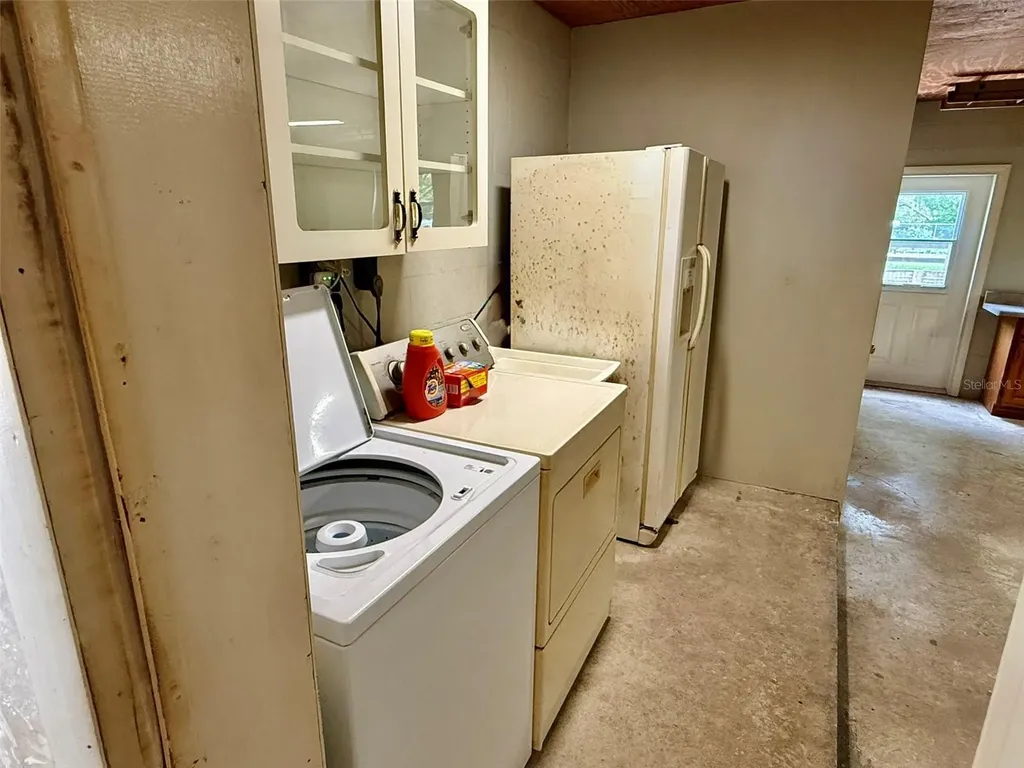 11215 Russell Drive Seffner FL 33584
