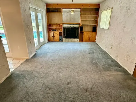 11215 Russell Drive Seffner FL 33584