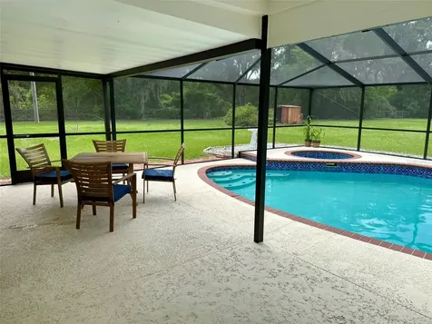 11215 Russell Drive Seffner FL 33584