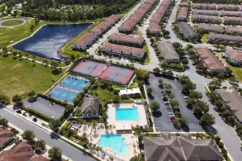 8458 Kelsall Drive Orlando FL 32832