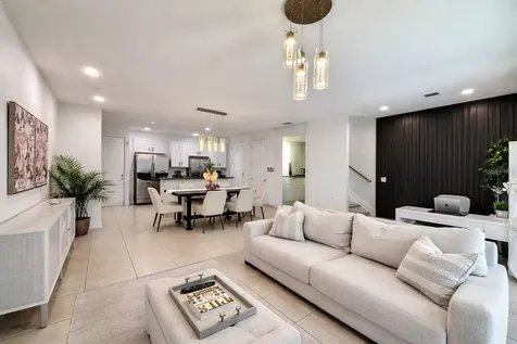 8458 Kelsall Drive Orlando FL 32832