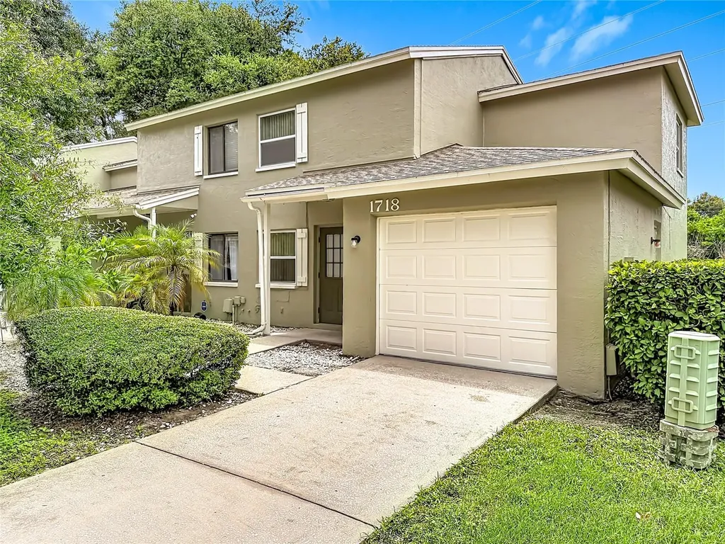 1718 Adams Circle S Largo FL 33771