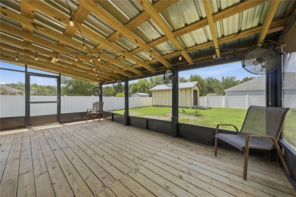 362 Lake Street Umatilla FL 32784