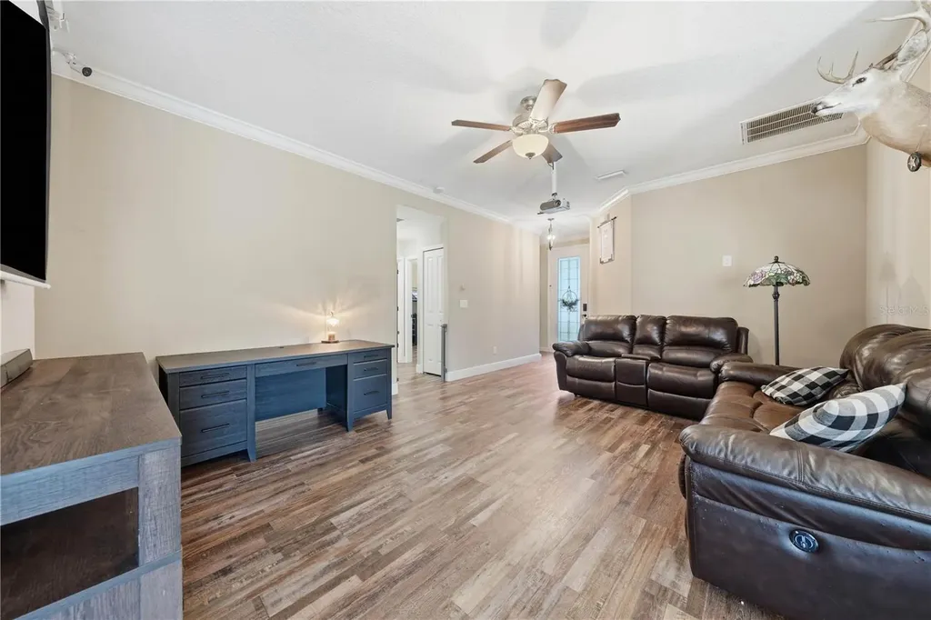 362 Lake Street Umatilla FL 32784