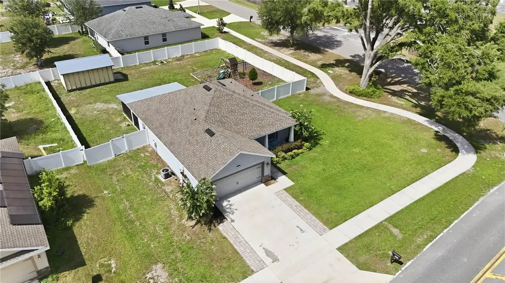 362 Lake Street Umatilla FL 32784