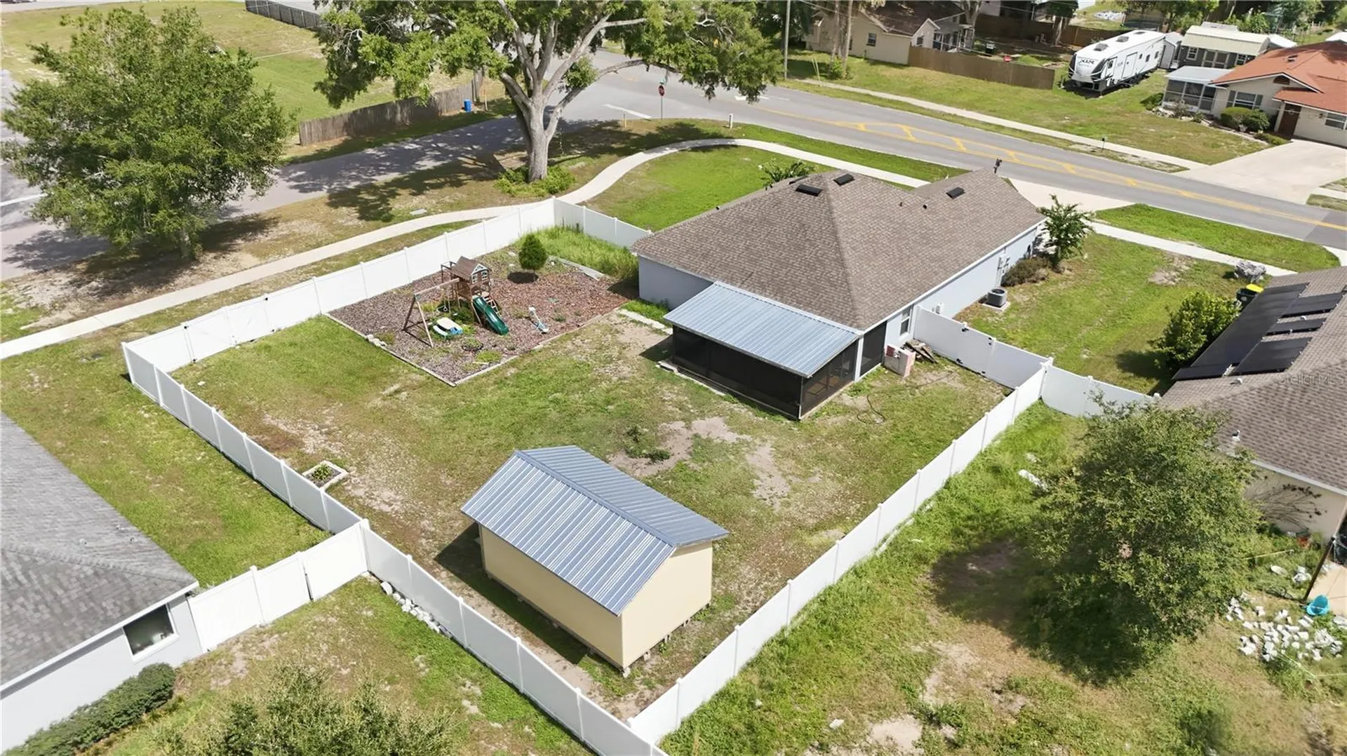 362 Lake Street Umatilla FL 32784