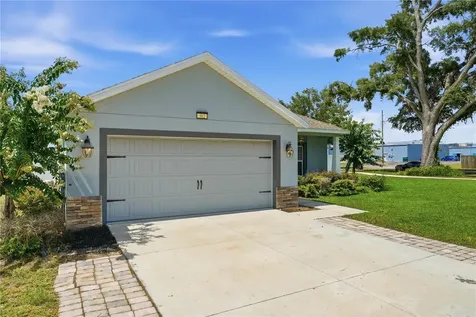 362 Lake Street Umatilla FL 32784