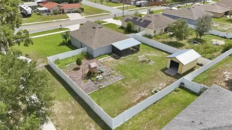 362 Lake Street Umatilla FL 32784