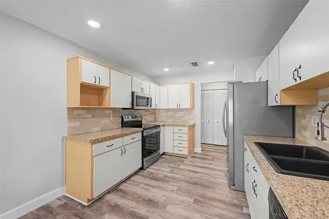 3419 Annette Court Clearwater FL 33761