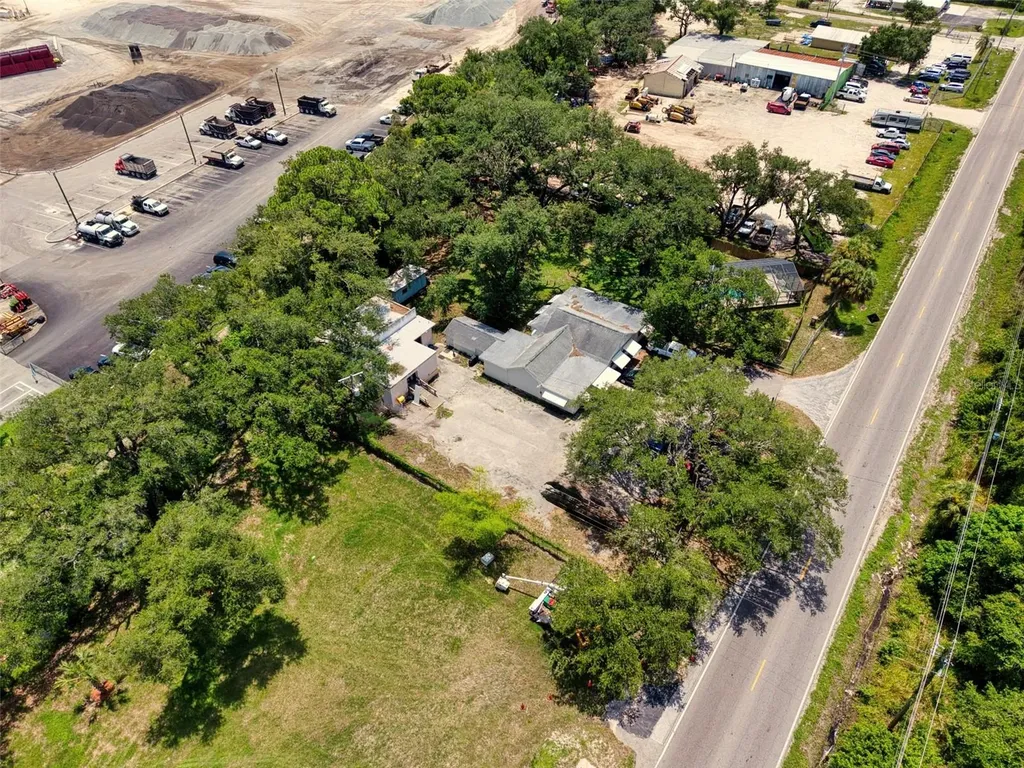 4727 15th Street E Bradenton FL 34203