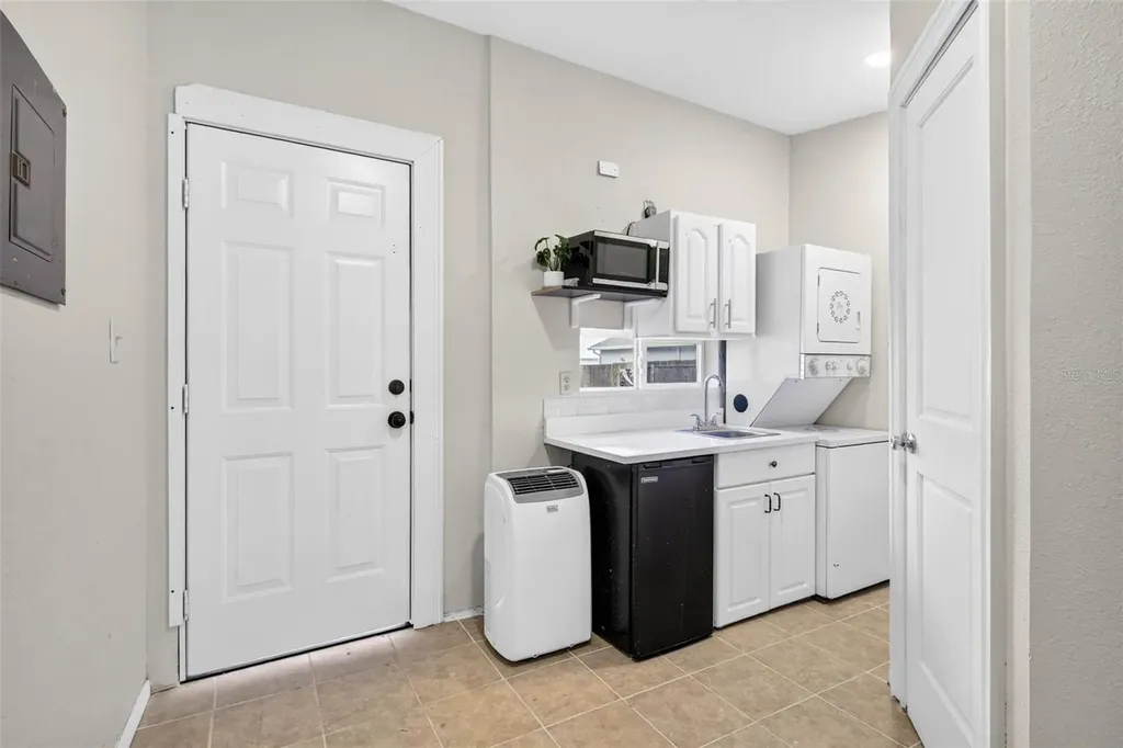 14352 Lawrence Street Dade City FL 33523