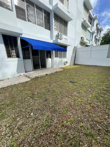 PR-833 Condo. Porticos De Guaynabo Guaynabo PR 00971