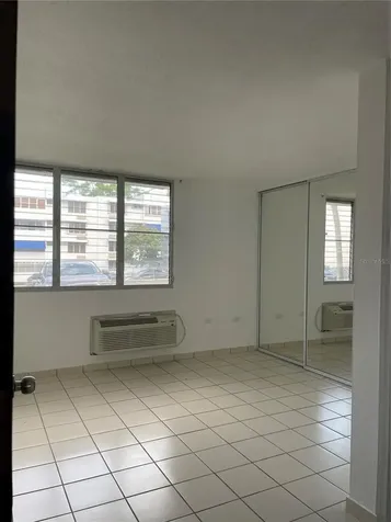 PR-833 Condo. Porticos De Guaynabo Guaynabo PR 00971