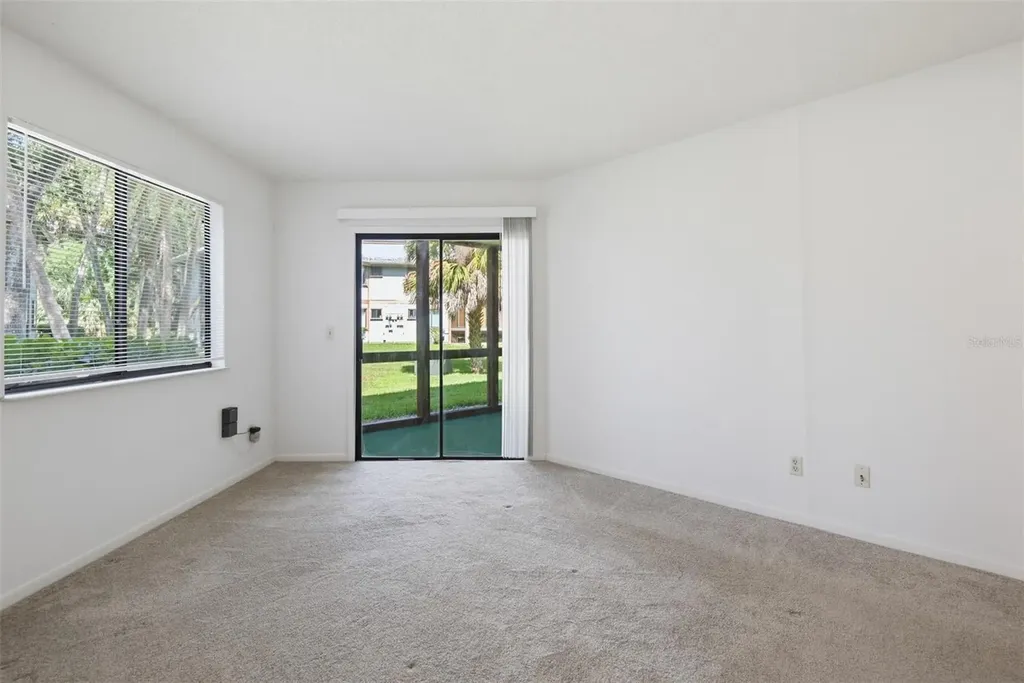 7 Mid Pines Circle Palm Coast FL 32137