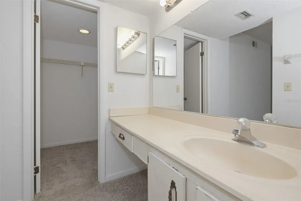 7 Mid Pines Circle Palm Coast FL 32137