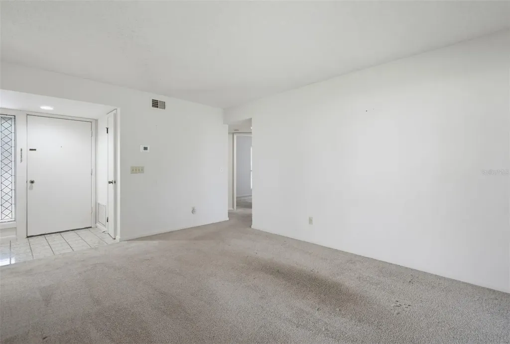 7 Mid Pines Circle Palm Coast FL 32137