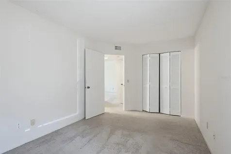 7 Mid Pines Circle Palm Coast FL 32137