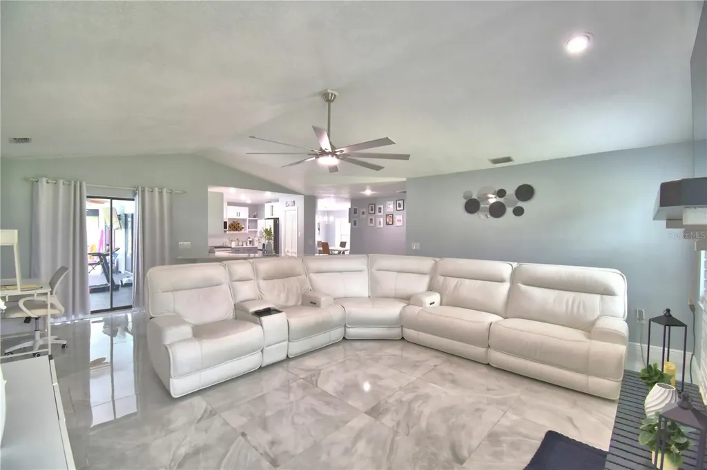 8610 State Road 33 N Lakeland FL 33809