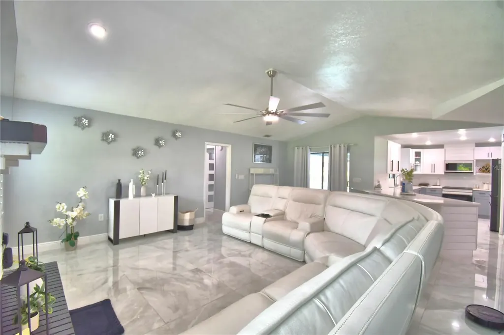 8610 State Road 33 N Lakeland FL 33809