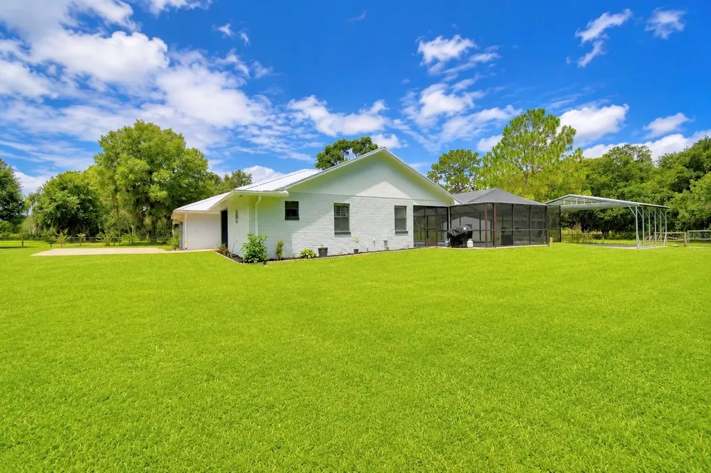 8610 State Road 33 N Lakeland FL 33809