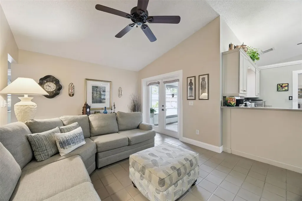 204 Bluebird Trail Casselberry FL 32707
