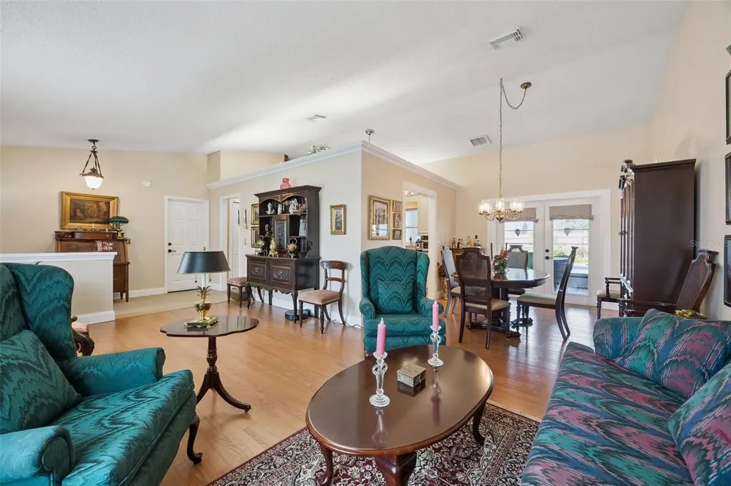 204 Bluebird Trail Casselberry FL 32707