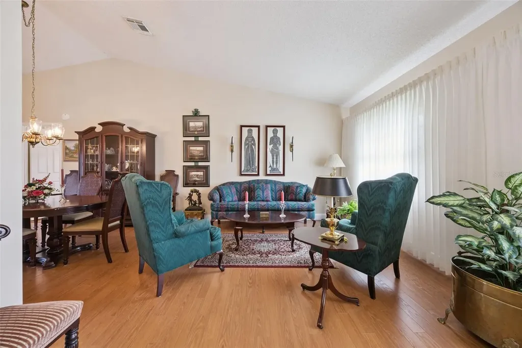 204 Bluebird Trail Casselberry FL 32707
