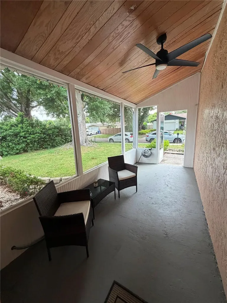 2206 Pavilion Place Brandon FL 33511