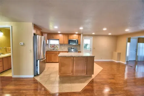 151 Holiday Lane Auburndale FL 33823