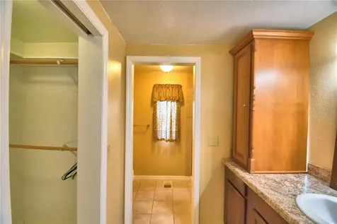 151 Holiday Lane Auburndale FL 33823