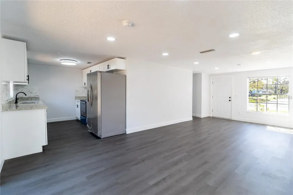 3432 Danny Bryan Boulevard Tampa FL 33619