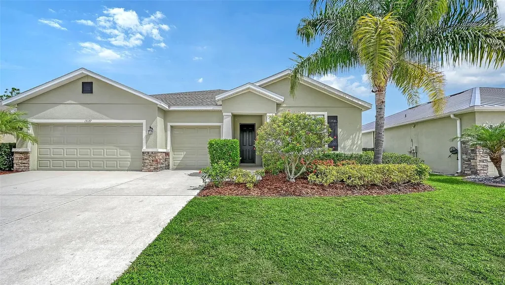 15127 Las Olas Place Bradenton FL 34212