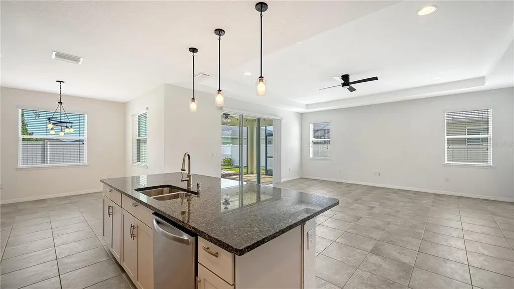 15127 Las Olas Place Bradenton FL 34212
