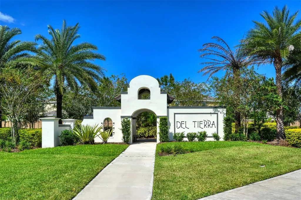 15127 Las Olas Place Bradenton FL 34212