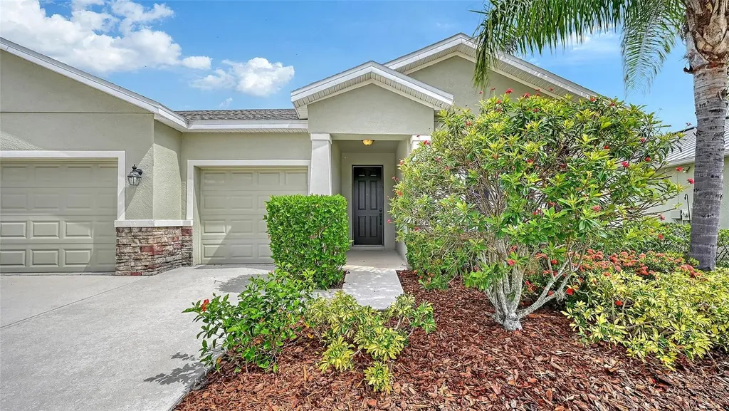 15127 Las Olas Place Bradenton FL 34212