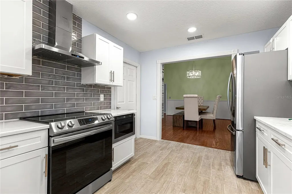 925 Beverly Harbors Drive Leesburg FL 34748