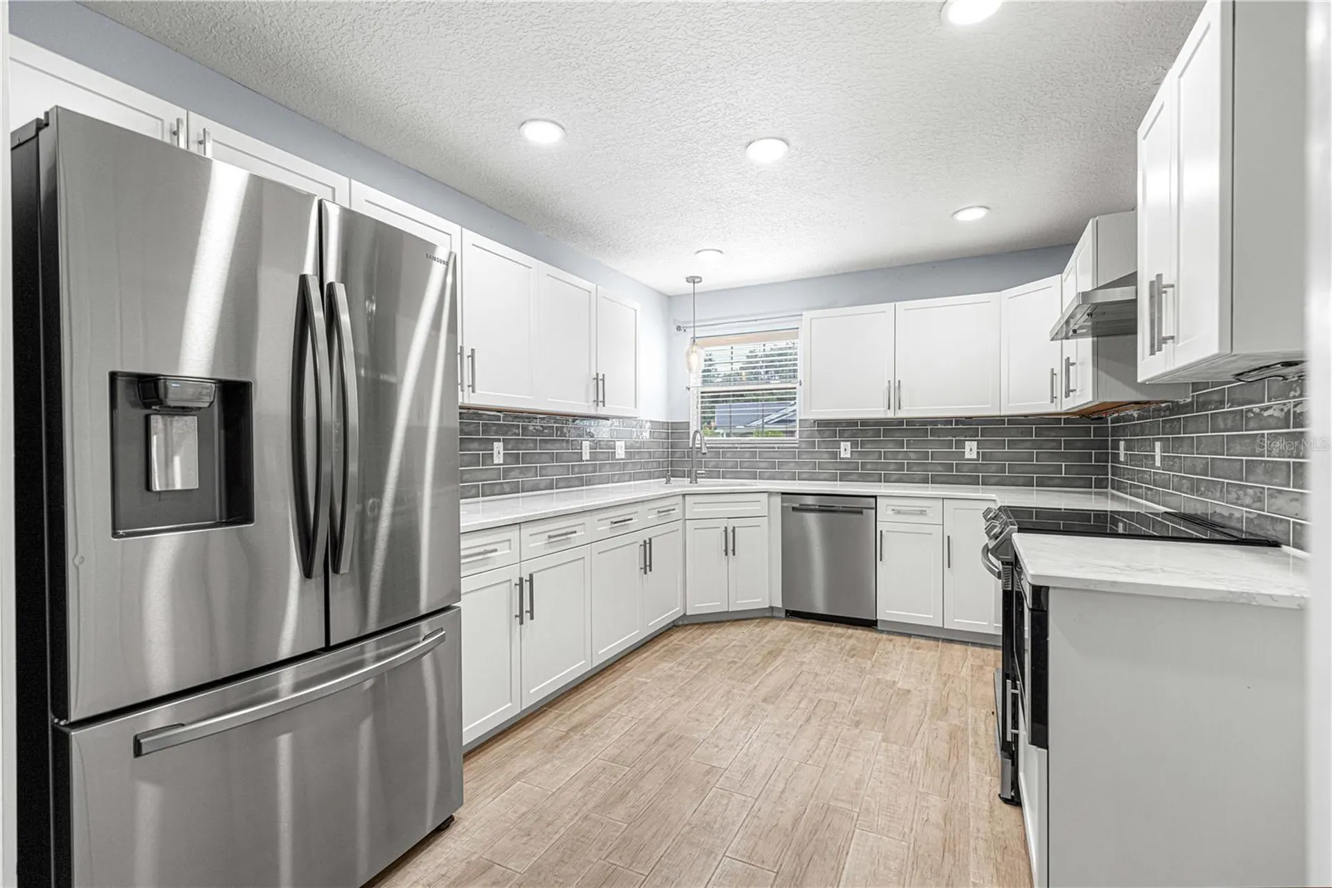 925 Beverly Harbors Drive Leesburg FL 34748