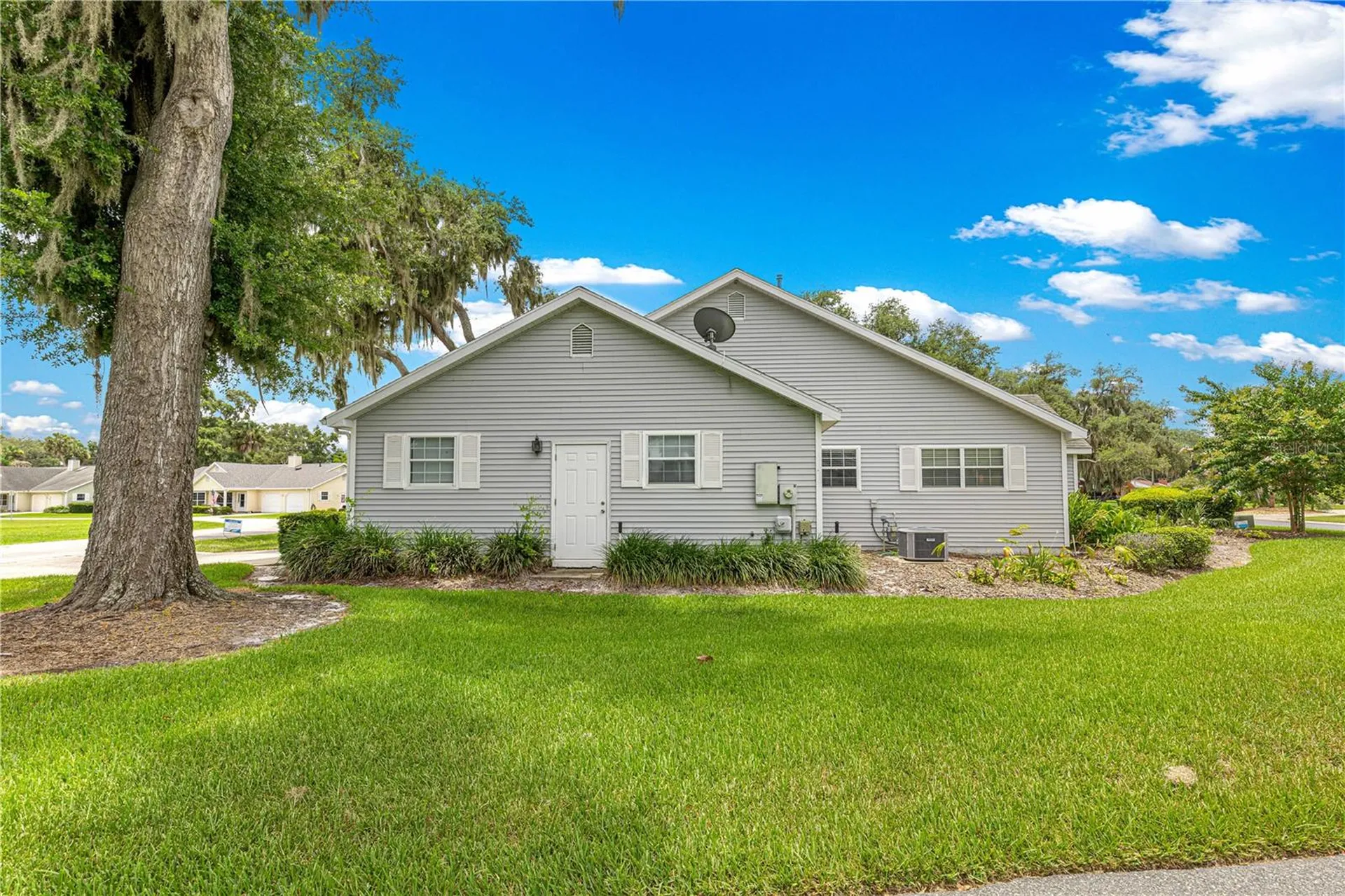 925 Beverly Harbors Drive Leesburg FL 34748