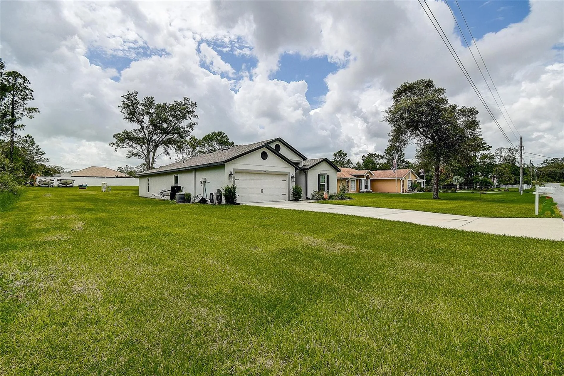 11014 Golden Warlber Brooksville FL 34613