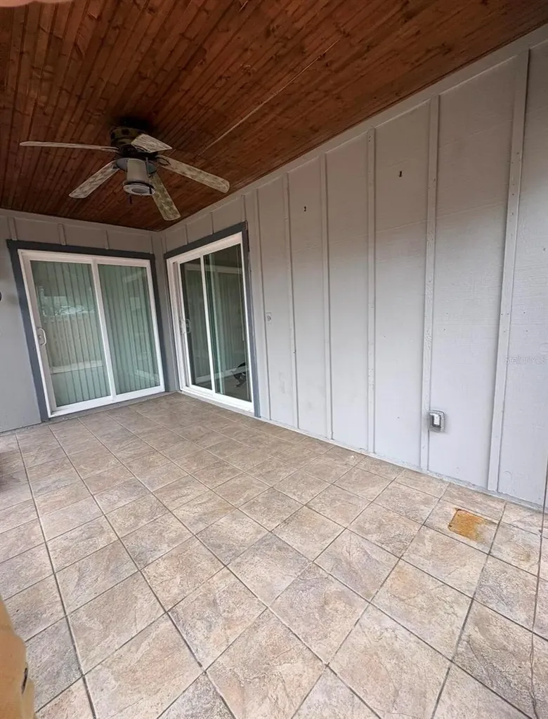 39650 Us Highway 19 N Tarpon Springs FL 34689