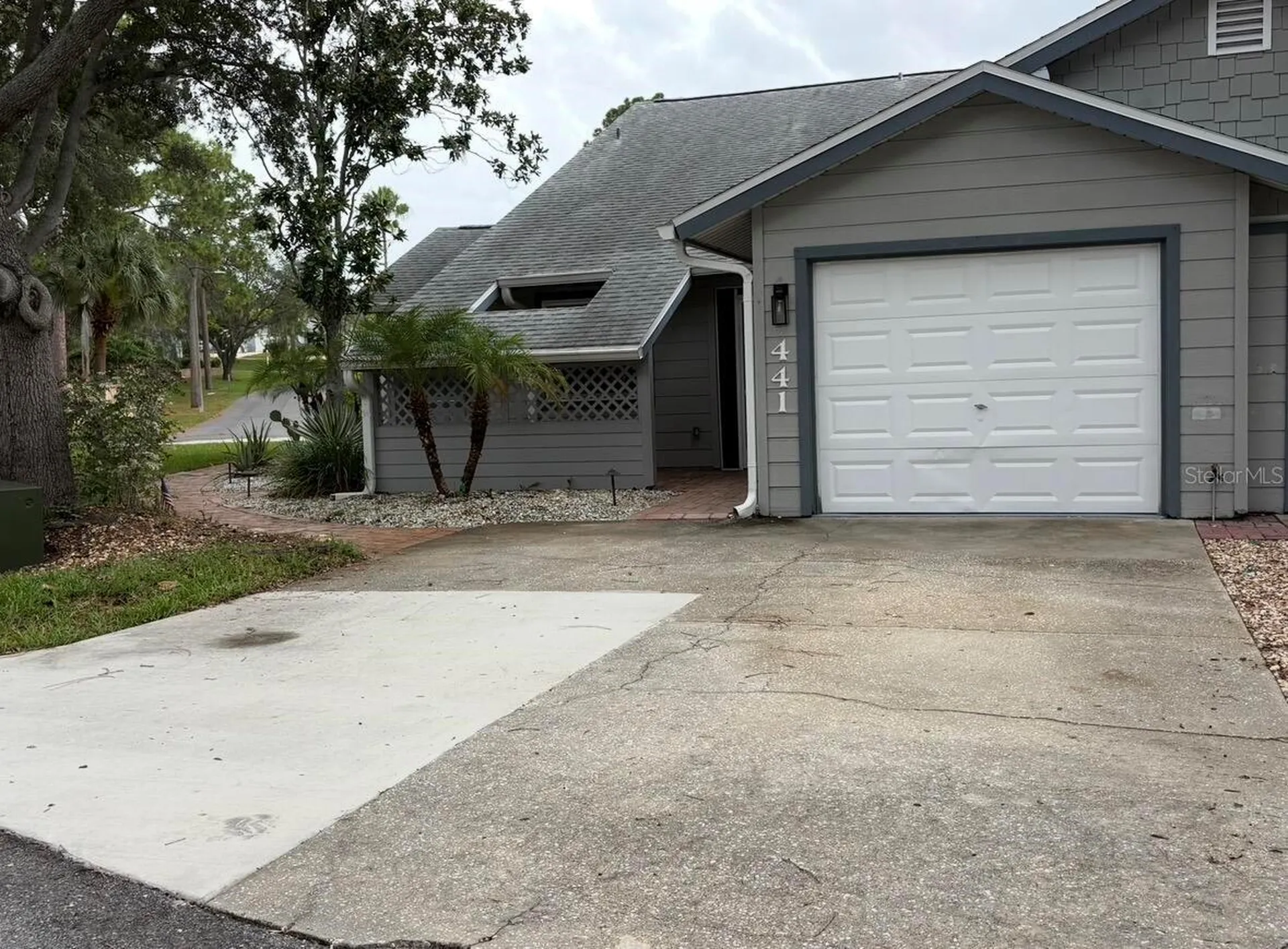 39650 Us Highway 19 N Tarpon Springs FL 34689
