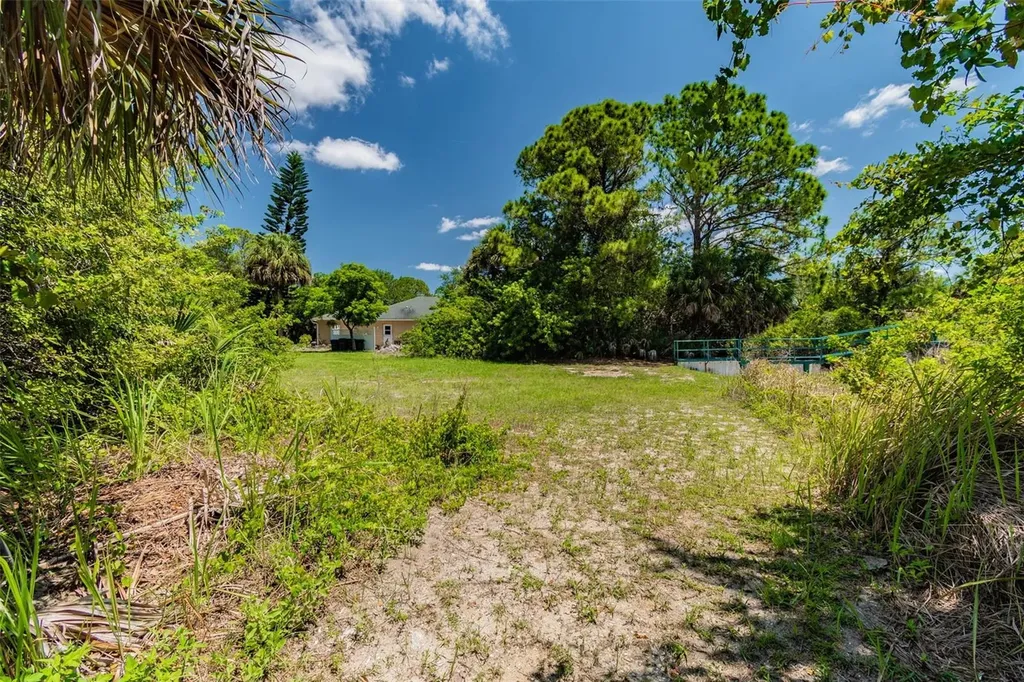 Lot 32 Parkmount Road North Port FL 34286