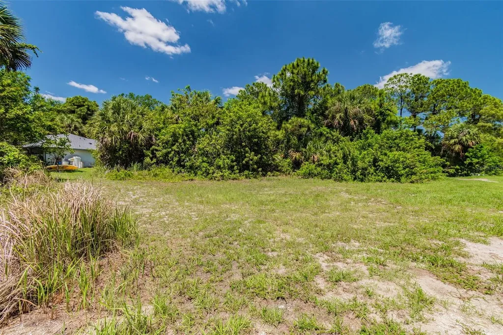 Lot 32 Parkmount Road North Port FL 34286