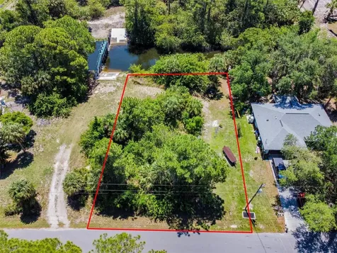 Lot 32 Parkmount Road North Port FL 34286