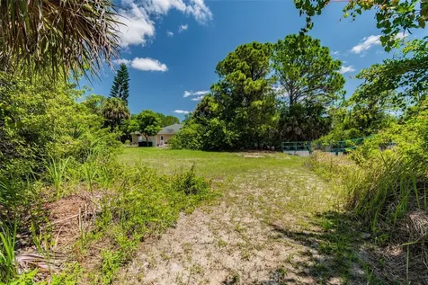 Lot 32 Parkmount Road North Port FL 34286