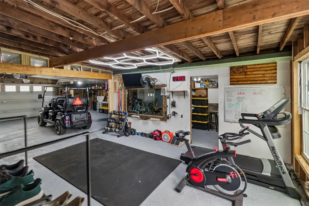 13307 N Oregon Avenue Tampa FL 33612