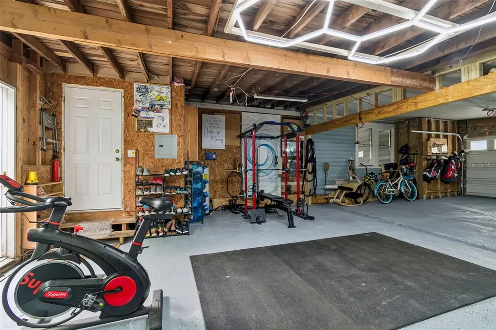 13307 N Oregon Avenue Tampa FL 33612