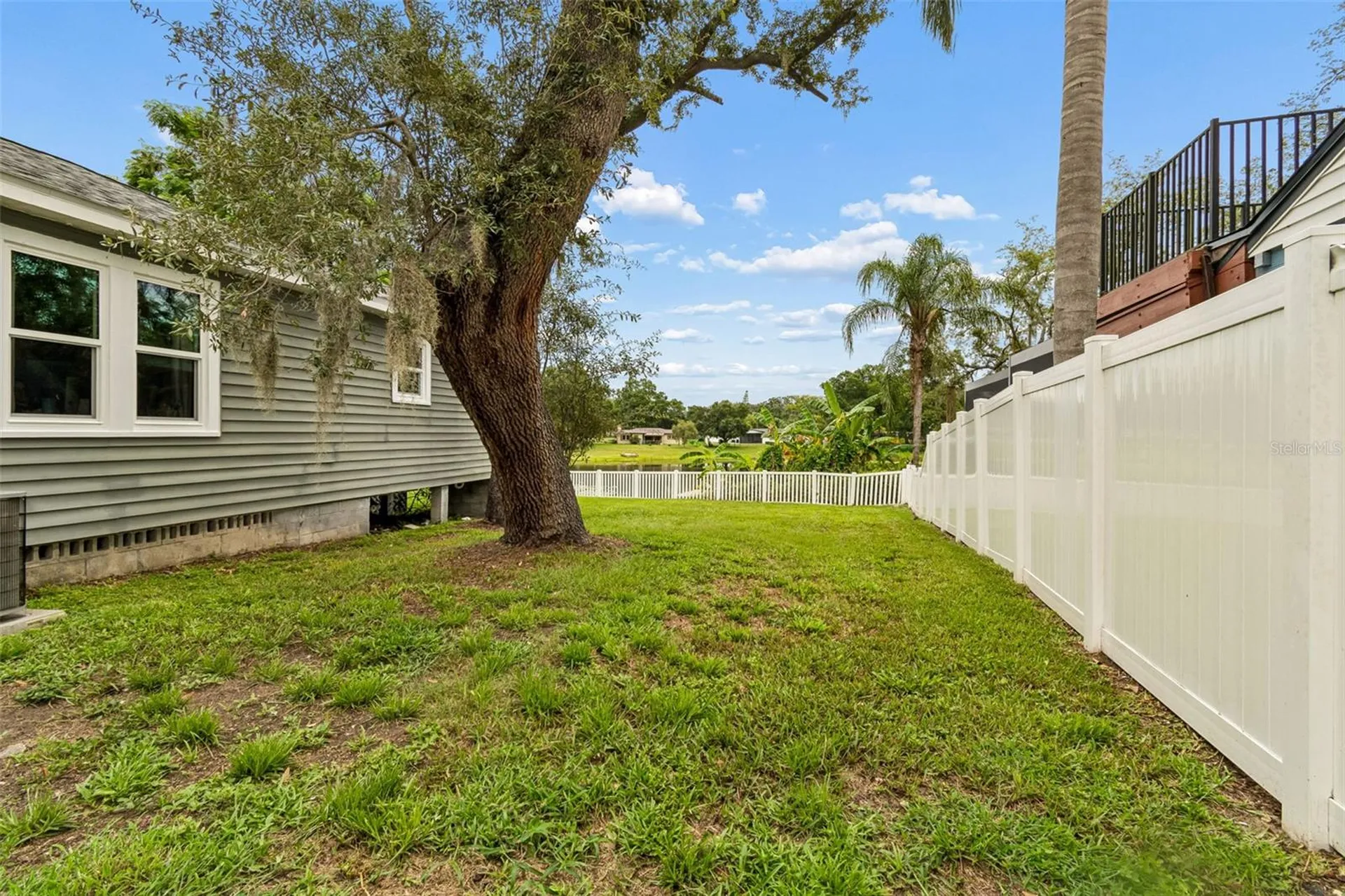 13307 N Oregon Avenue Tampa FL 33612